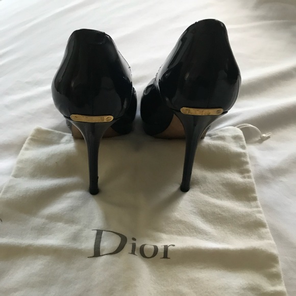 Christian Dior patent leather pumps - Picture 2 of 5